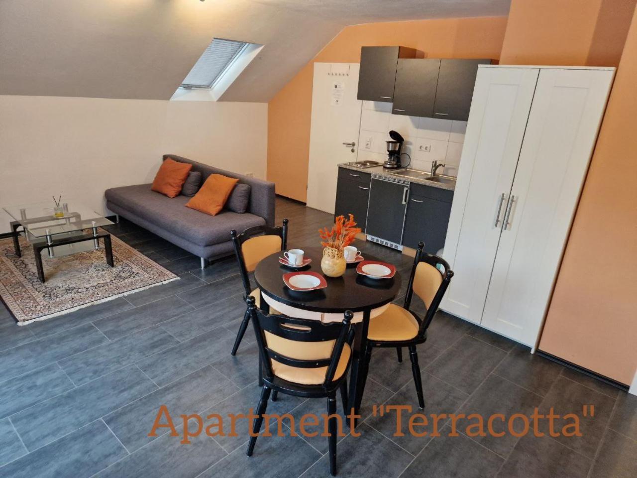 Apartmán Weingut Im Moselkrampen Ellenz-Poltersdorf Exteriér fotografie